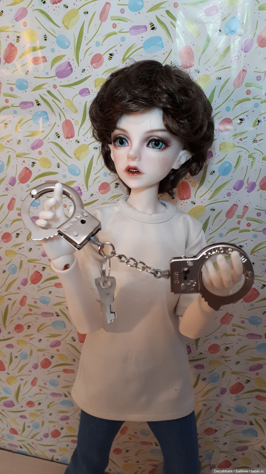 Пасхальный кролик | Бэйбики Пасхальный кролик — Коллекции игровых кукол (Playline): фото полок