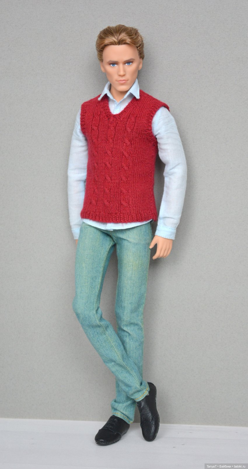 Жилеты и рубашки для мужчин (фото 7)