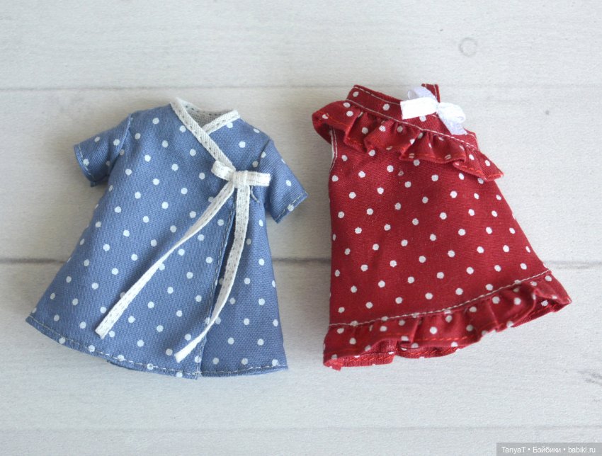 Белые горошки — Одежда и обувь для кукол своими руками: фото (фото 8)
