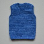 Вязаный мужской жилет (формат 1/6)