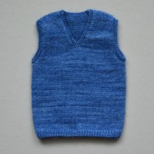 Вязаный мужской жилет (формат 1/6)