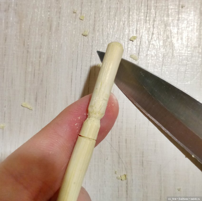 Бюджетная подставка для куклы за 15 минут | Бэйбики Бюджетная подставка для куклы за 15 минут (фото 4)