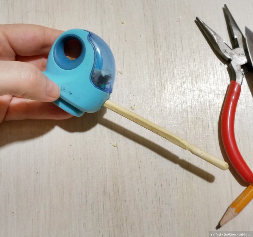 Бюджетная подставка для куклы за 15 минут | Бэйбики Бюджетная подставка для куклы за 15 минут (фото 5)