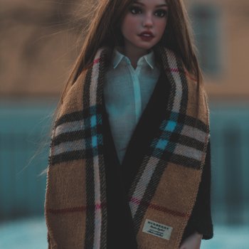 Ия на весенней прогулке