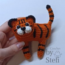 Тигрик. Магнитик на холодильник))