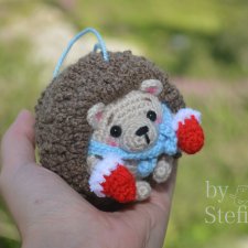 Ёжик в варежках