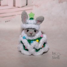 Кролик в костюме Ёлочки. Символ 2023