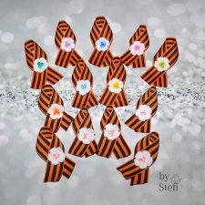 Брошки в цветном варианте