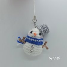 Снеговичок крючком. Брелочек