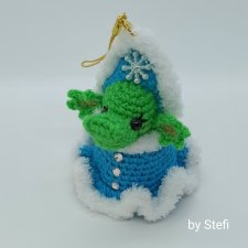 Наконец-то связала Снегурочку и завершила ежегодную коллекцию