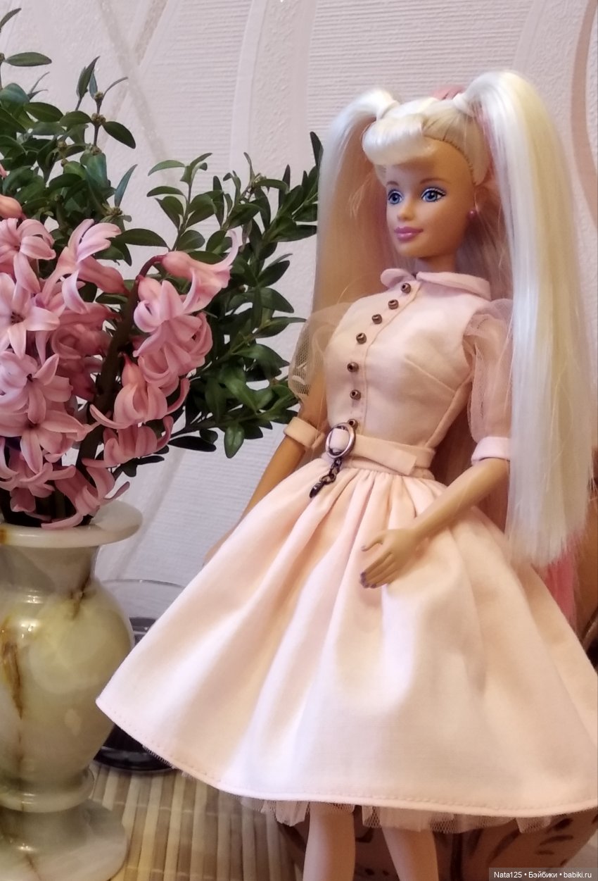 Одежда, мебель и прочие "ништяки", специально купленные для Барби (фото 6)
