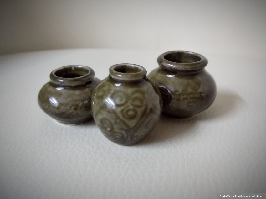 Одежда, мебель и прочие "ништяки", специально купленные для Барби