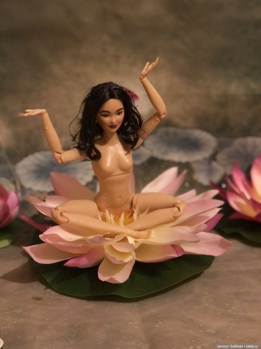 Кира BMR1959 - Играющая в лотосах (фото 7)