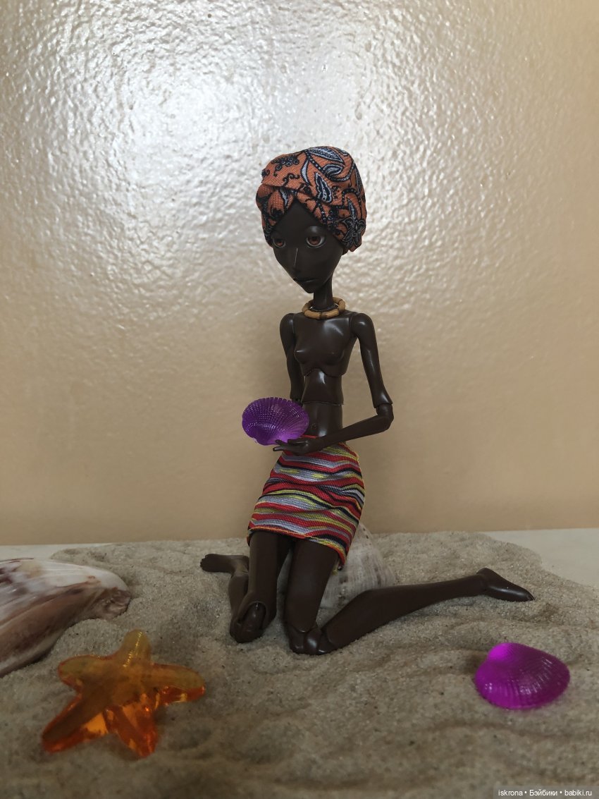 "Кукольный домик": до меня - как до жирафа