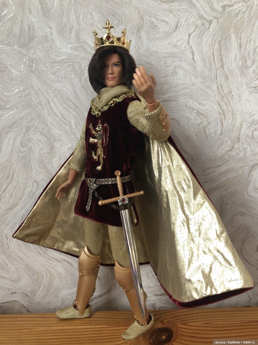 "Кукольный домик": до меня - как до жирафа