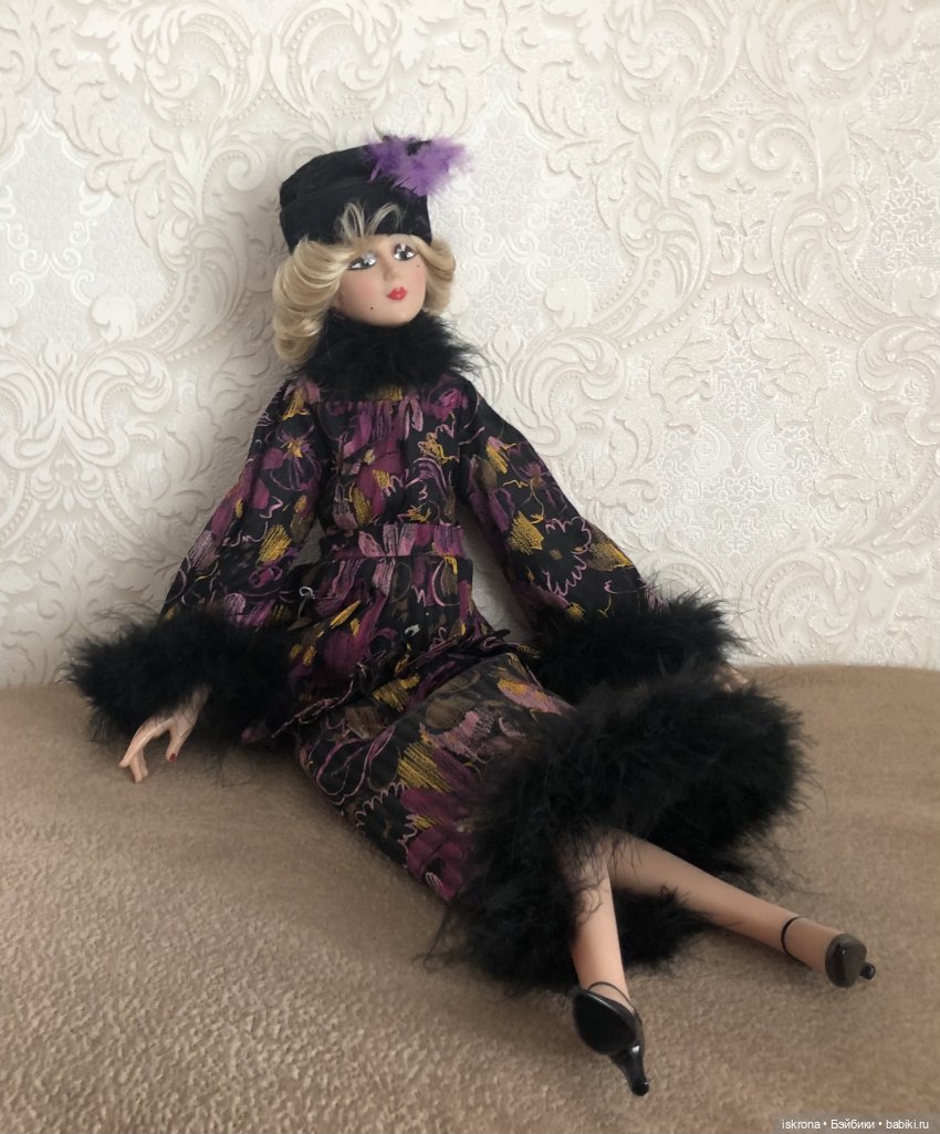 "Кукольный домик": до меня - как до жирафа