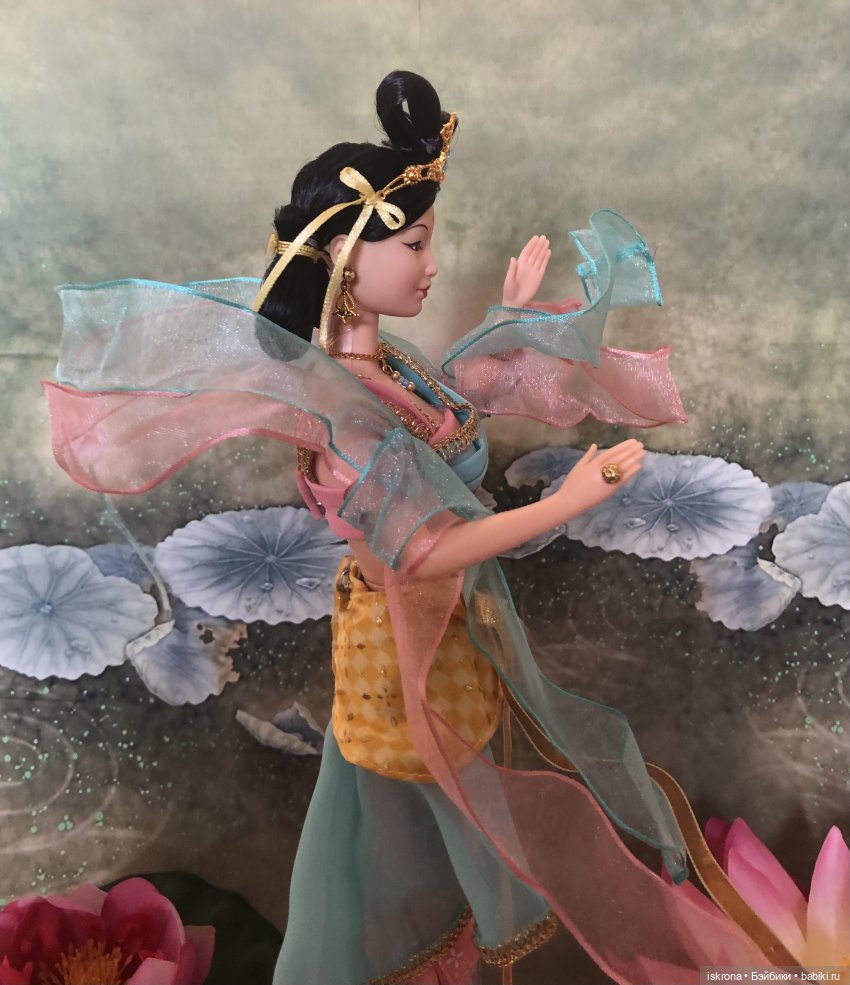 Дева озера — Куклы Barbie (Барби): Looks