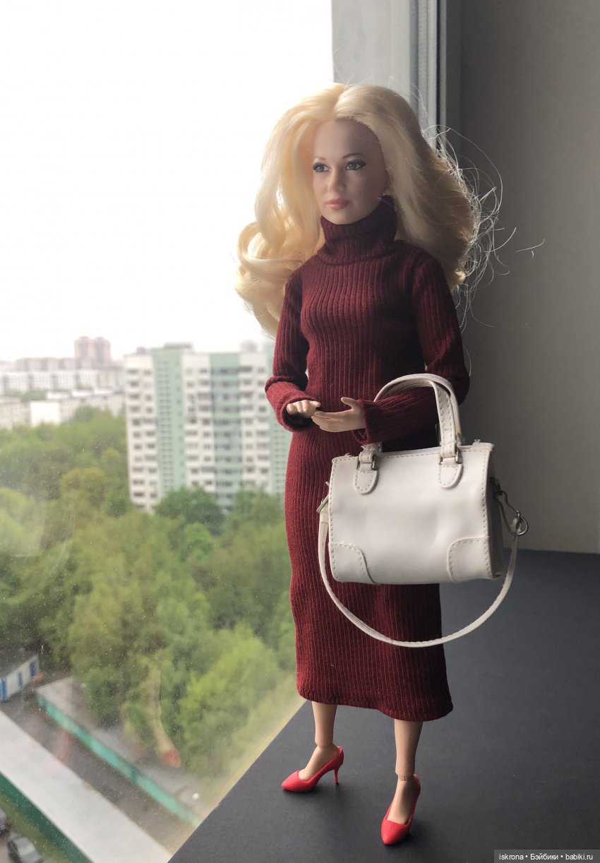 Дама, решительная во всех отношениях