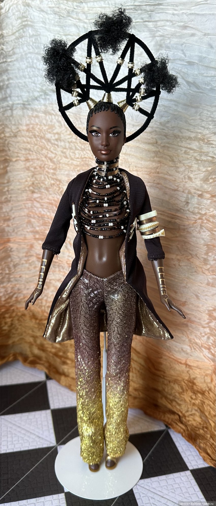 Экзотические красавицы Байрона Ларса (фото 8)