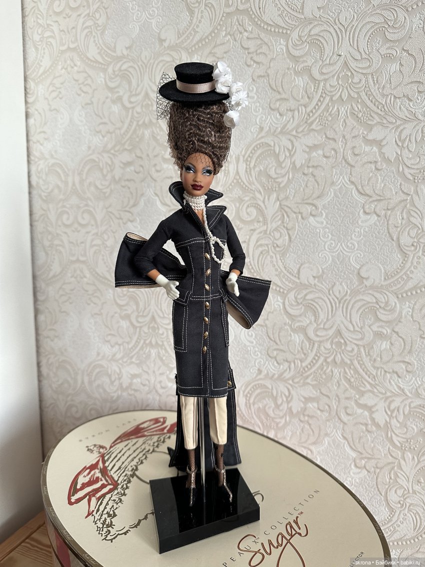 Барби от Байрона Ларса: Chapeaux Collection