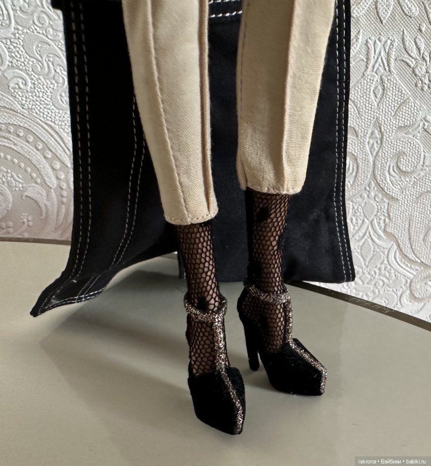 Барби от Байрона Ларса: Chapeaux Collection