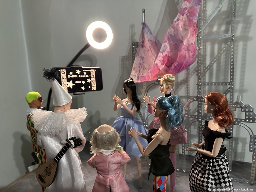 "8 1/2" - открытию DollCi Awards 2023 посвящается