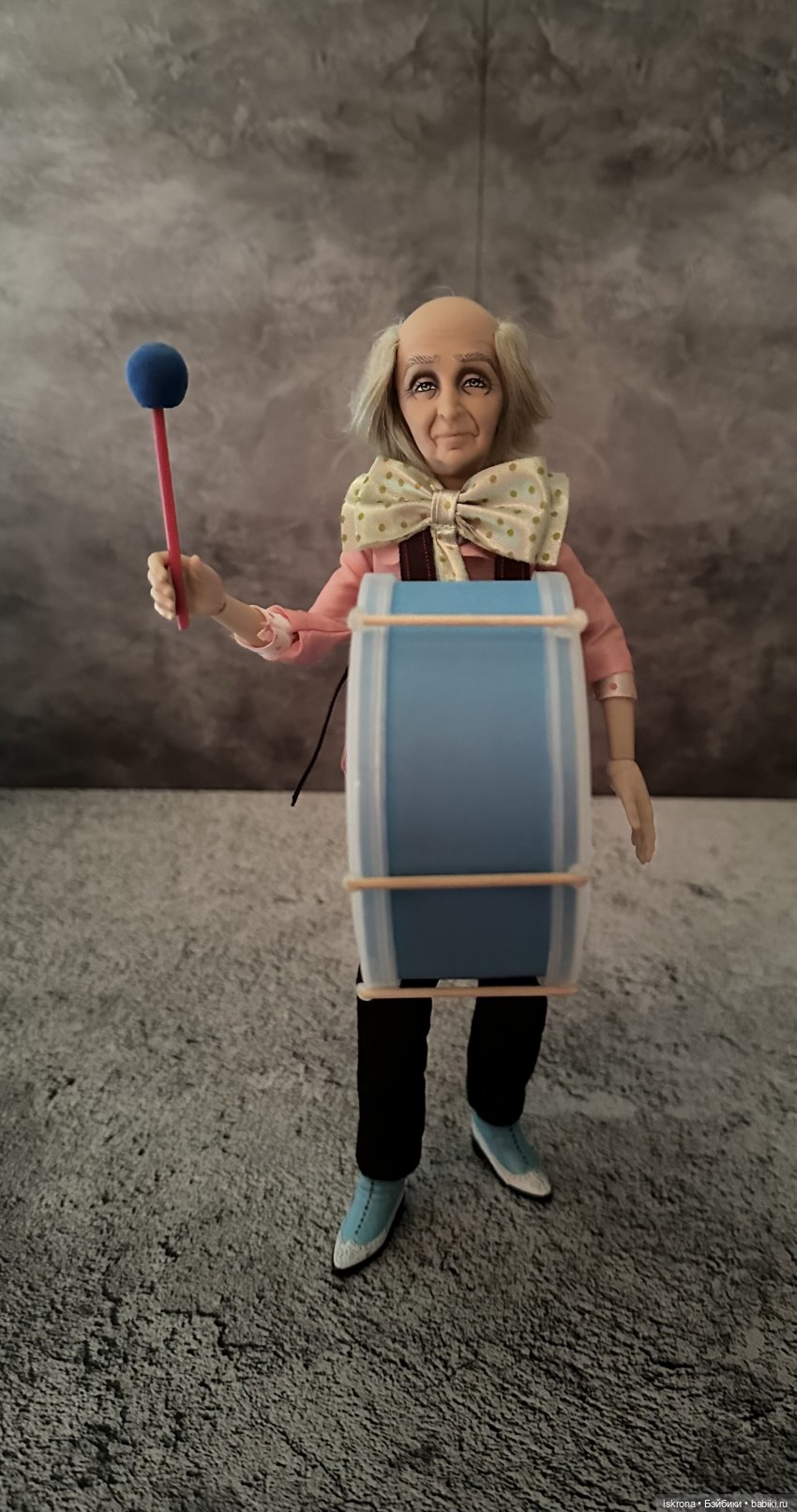 "8 1/2" - открытию DollCi Awards 2023 посвящается