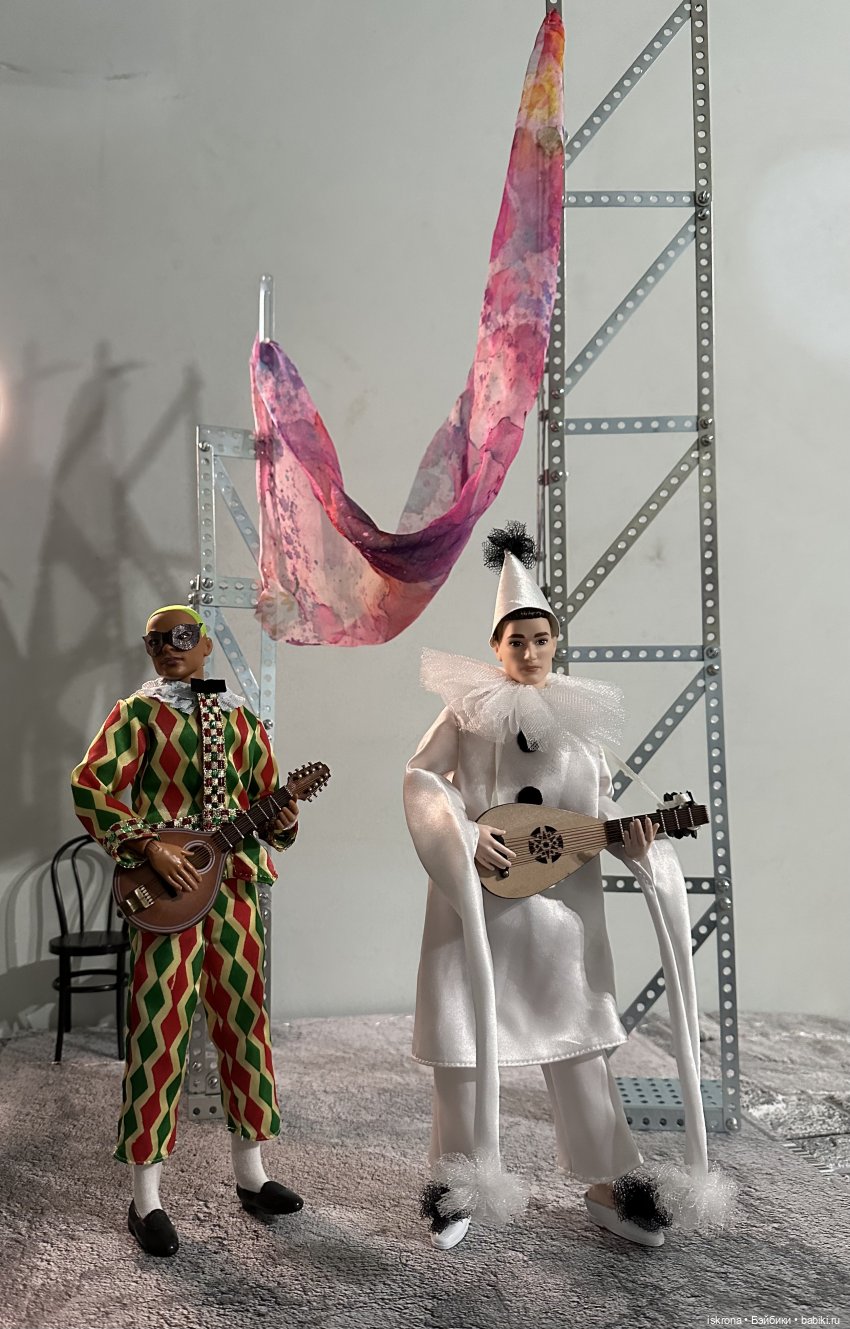 "8 1/2" - открытию DollCi Awards 2023 посвящается