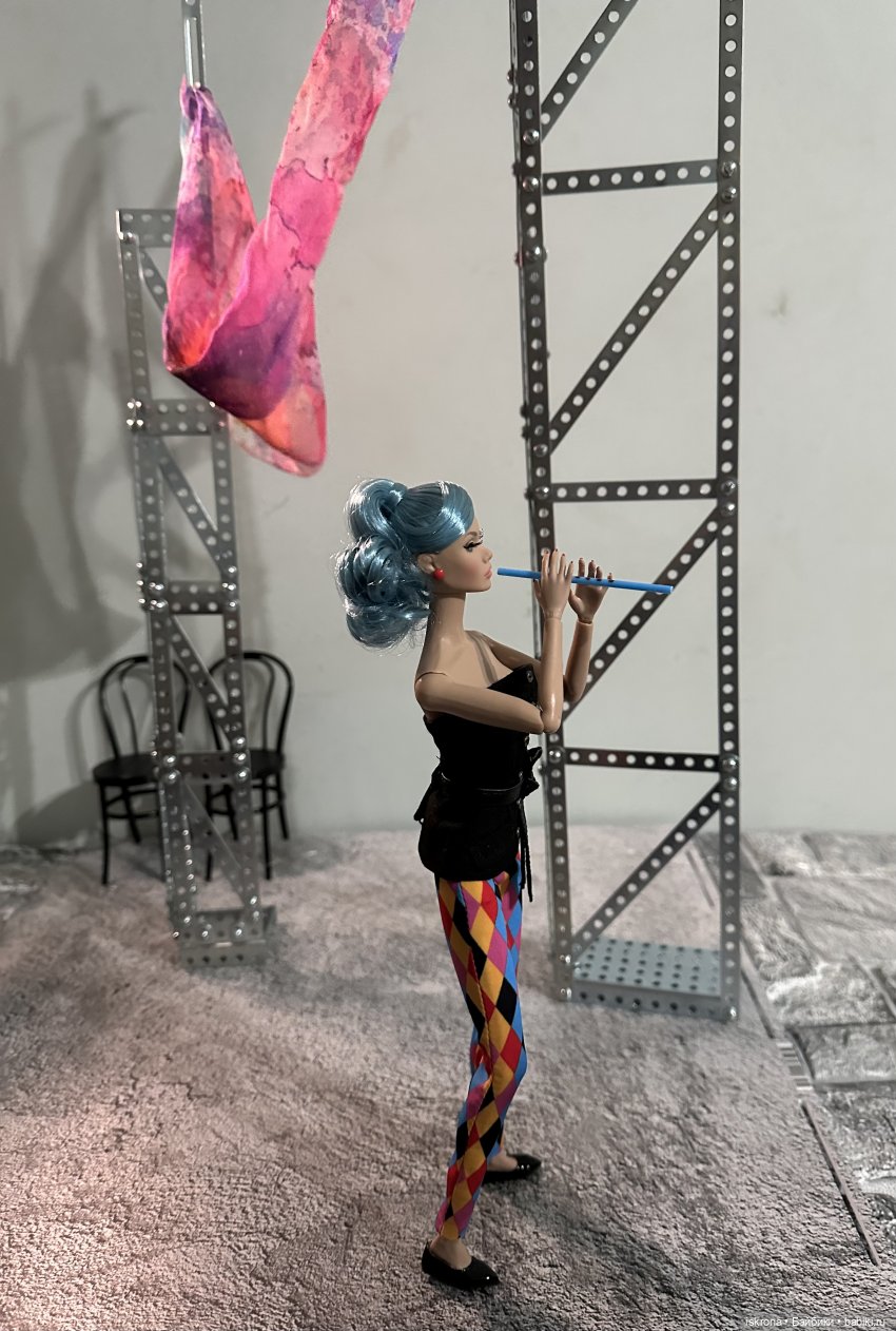 "8 1/2" - открытию DollCi Awards 2023 посвящается