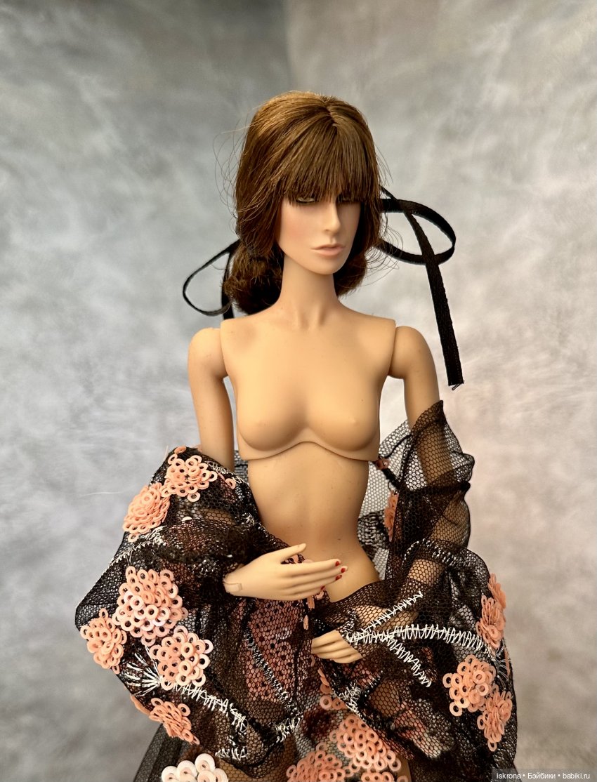 LOVETONES: блеск и нищета топ-моделей