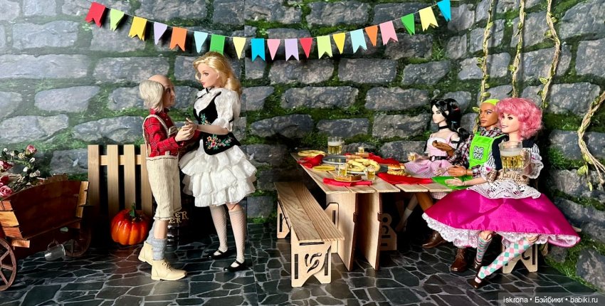 Октоберфест 2025: гуляем — Кукольный Октоберфест: осенний фестиваль и народные гуляния