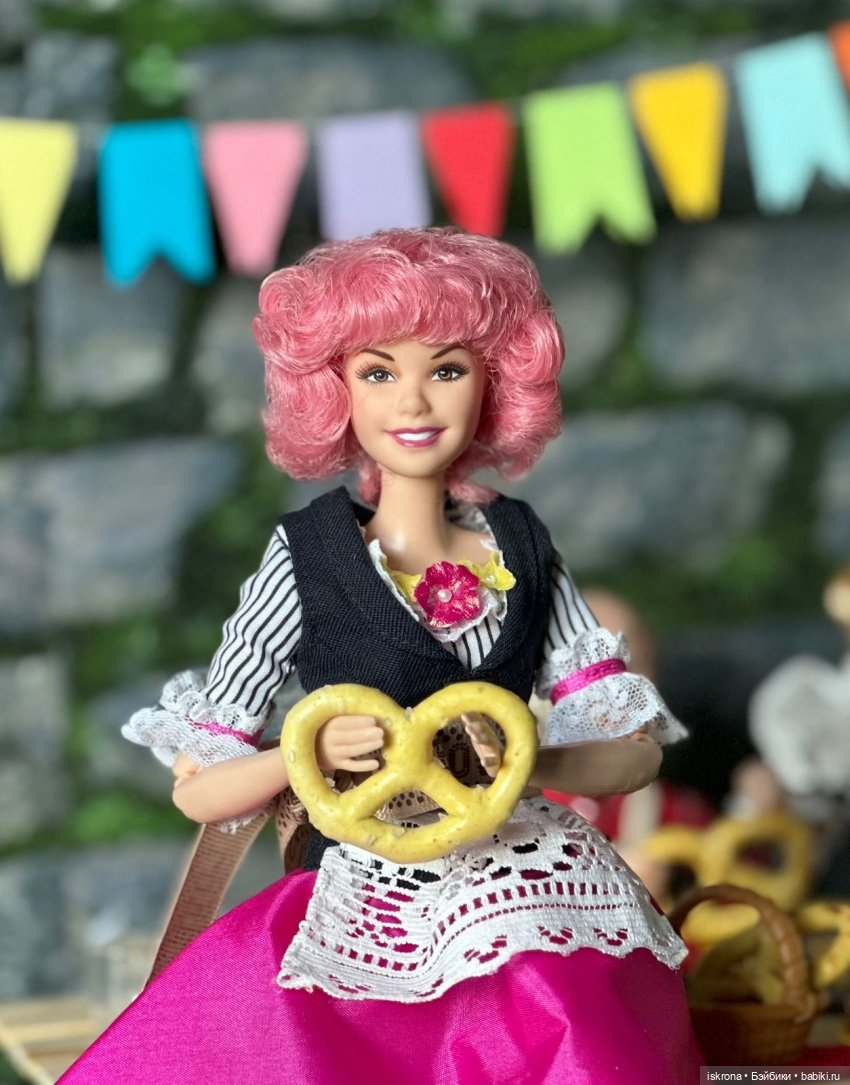 Октоберфест 2025: гуляем — Кукольный Октоберфест: осенний фестиваль и народные гуляния