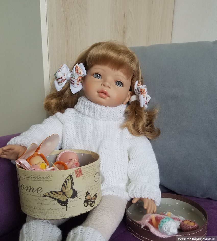 нашла своих пупсиков поиграть...