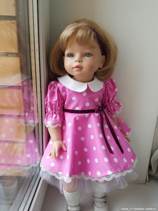 Такое платье еще есть у нас, юбка солнце-клеш