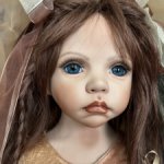 Синеглазый цветочек Haley от Rose Marie Strydom