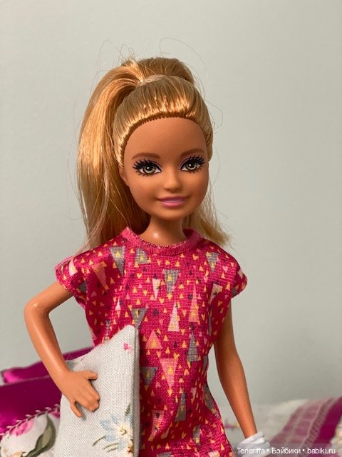 Закрома отчего дома или моя семья Mattel part 2 куклы из коробки (фото 4)