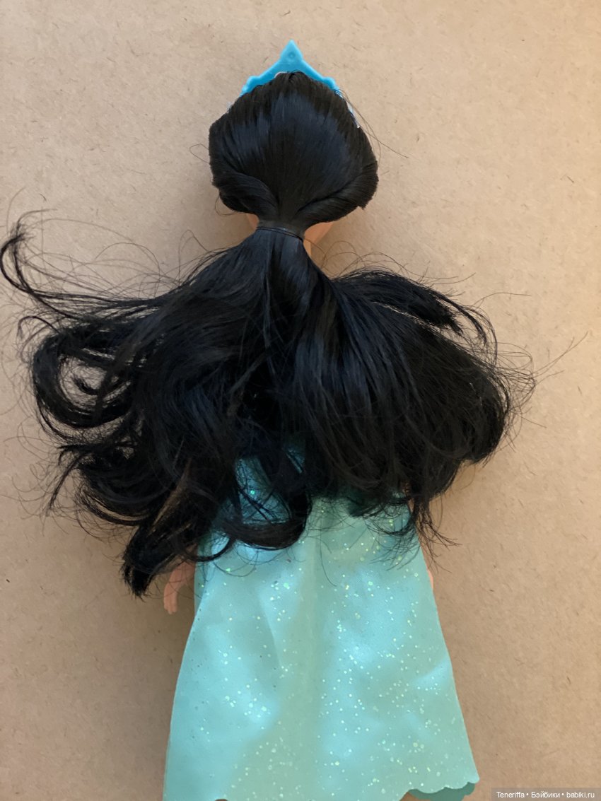 Красивые длинные волосы