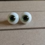 Глаза английской фирмы HandGlassCraft 12мм зеленые