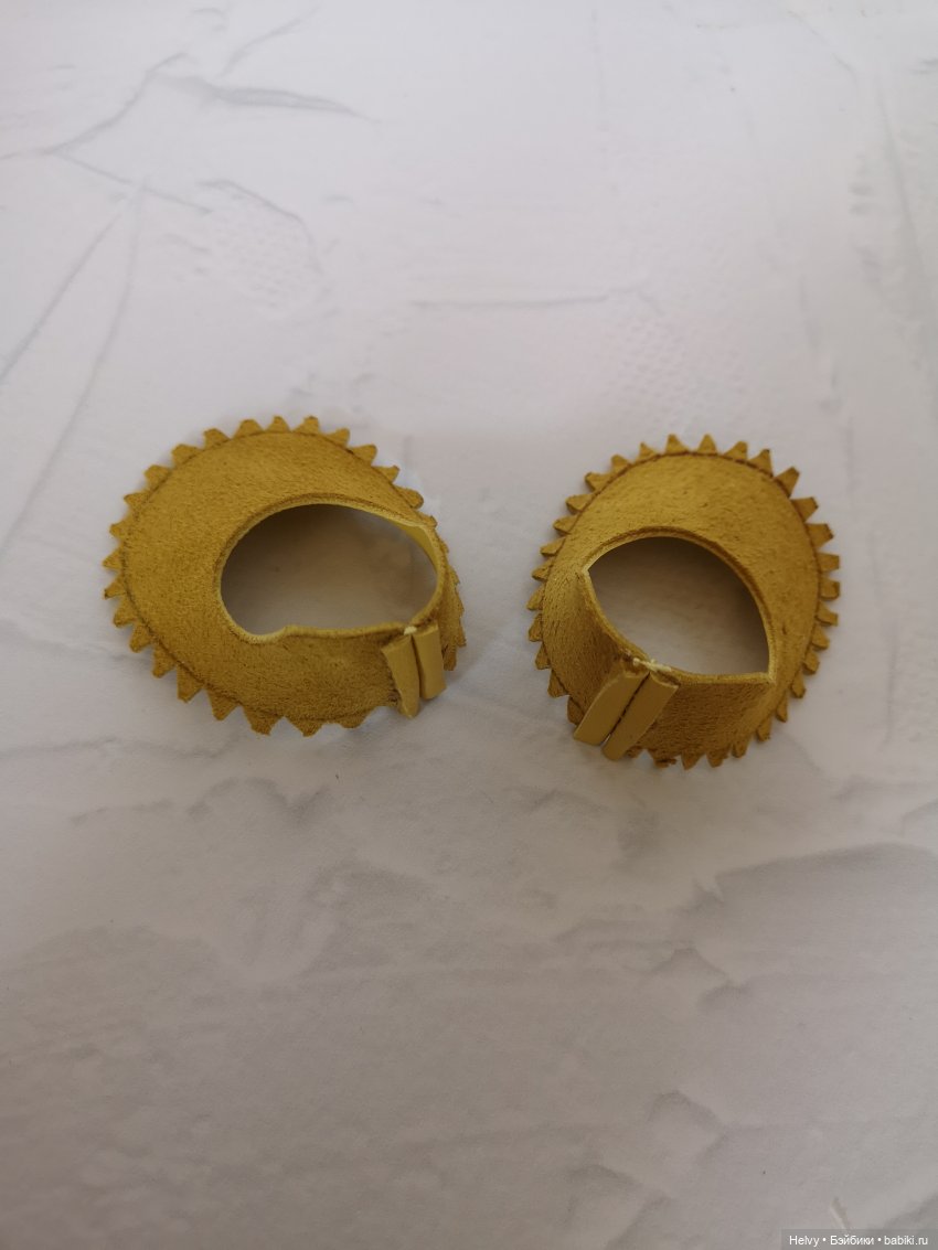 Два способа сделать туфельки для куклы