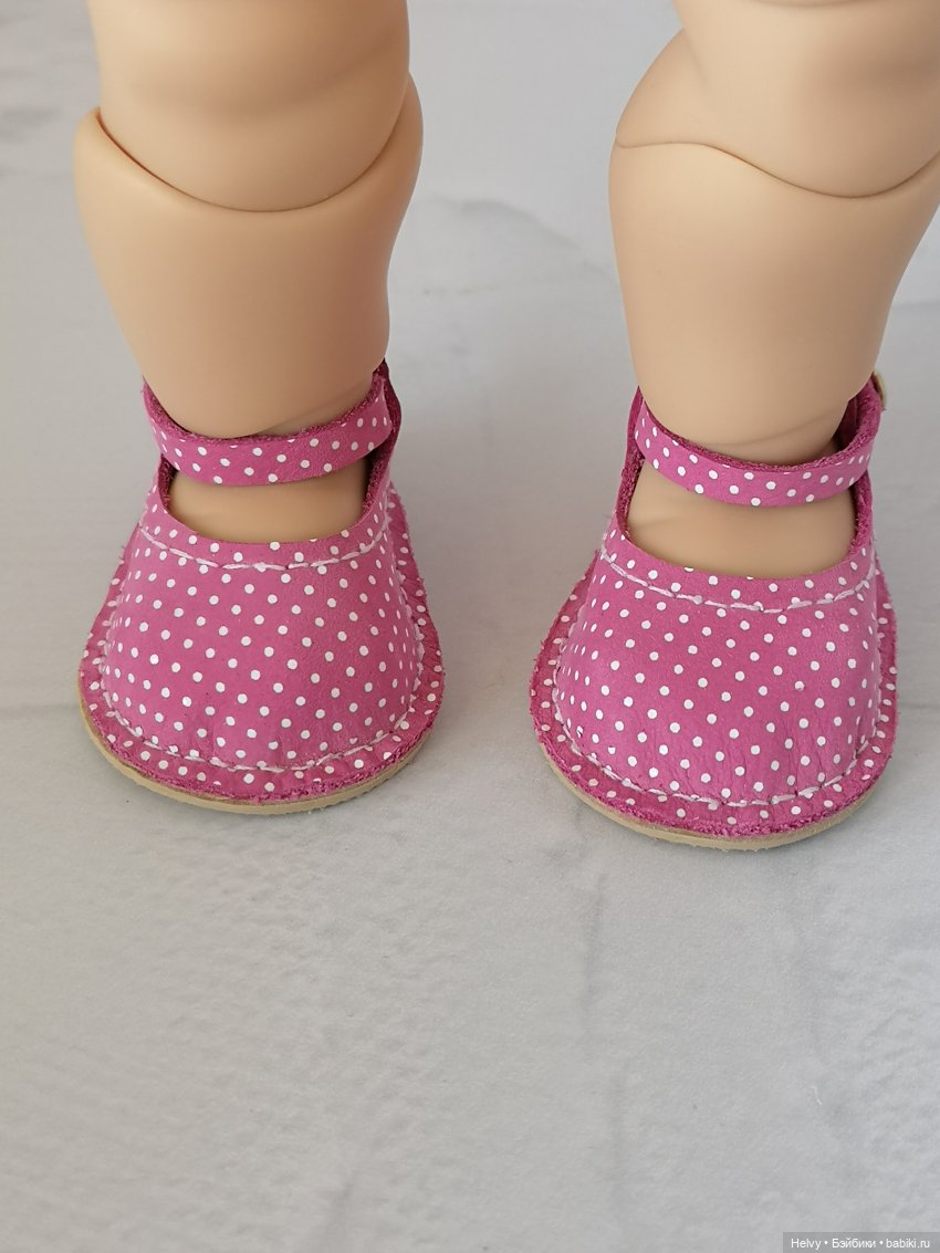 Два способа сделать туфельки для куклы