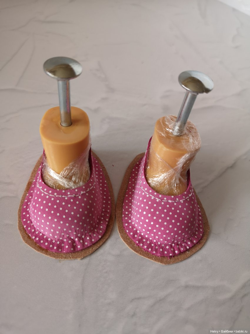 Два способа сделать туфельки для куклы