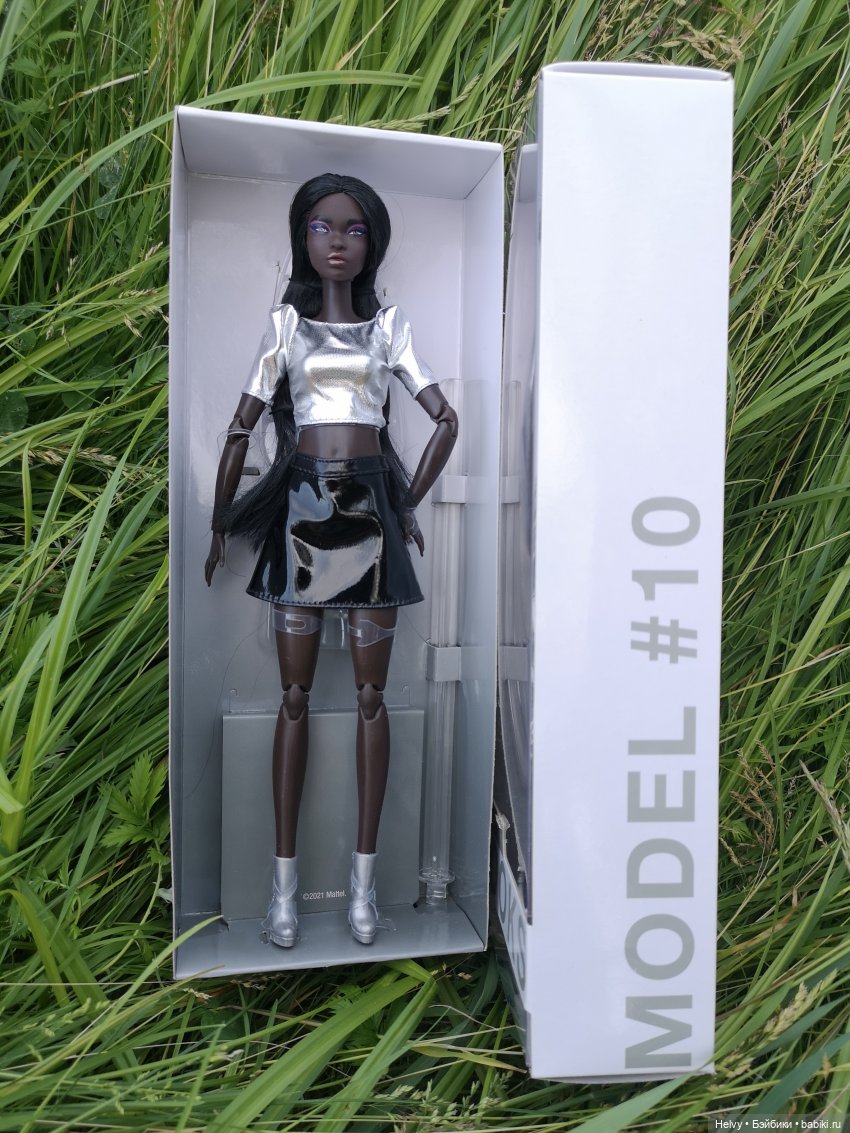 Симона Looks #10 — Куклы Barbie (Барби): Looks (фото 2)