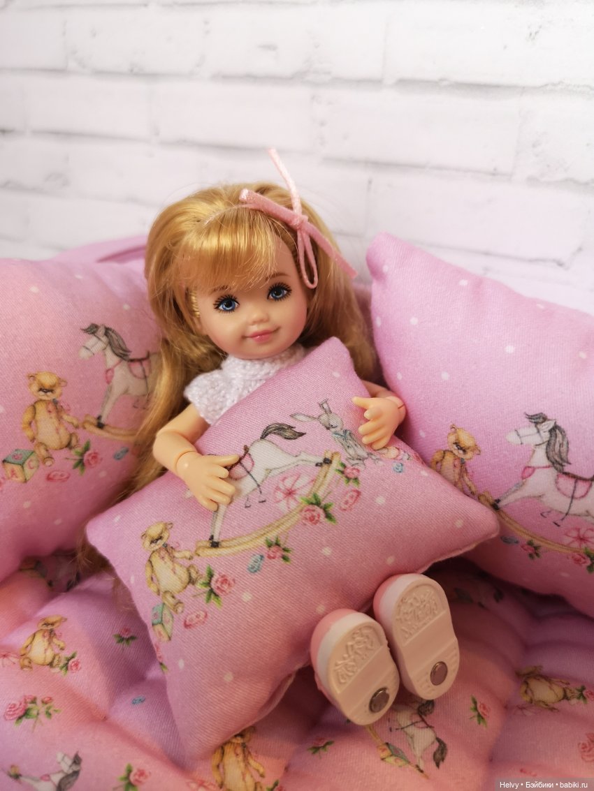 Маша из набора "Goldilocks and three bears" (фото 2)