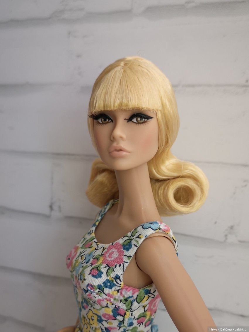 Поппи Паркер Suited for Travel (фото 10)