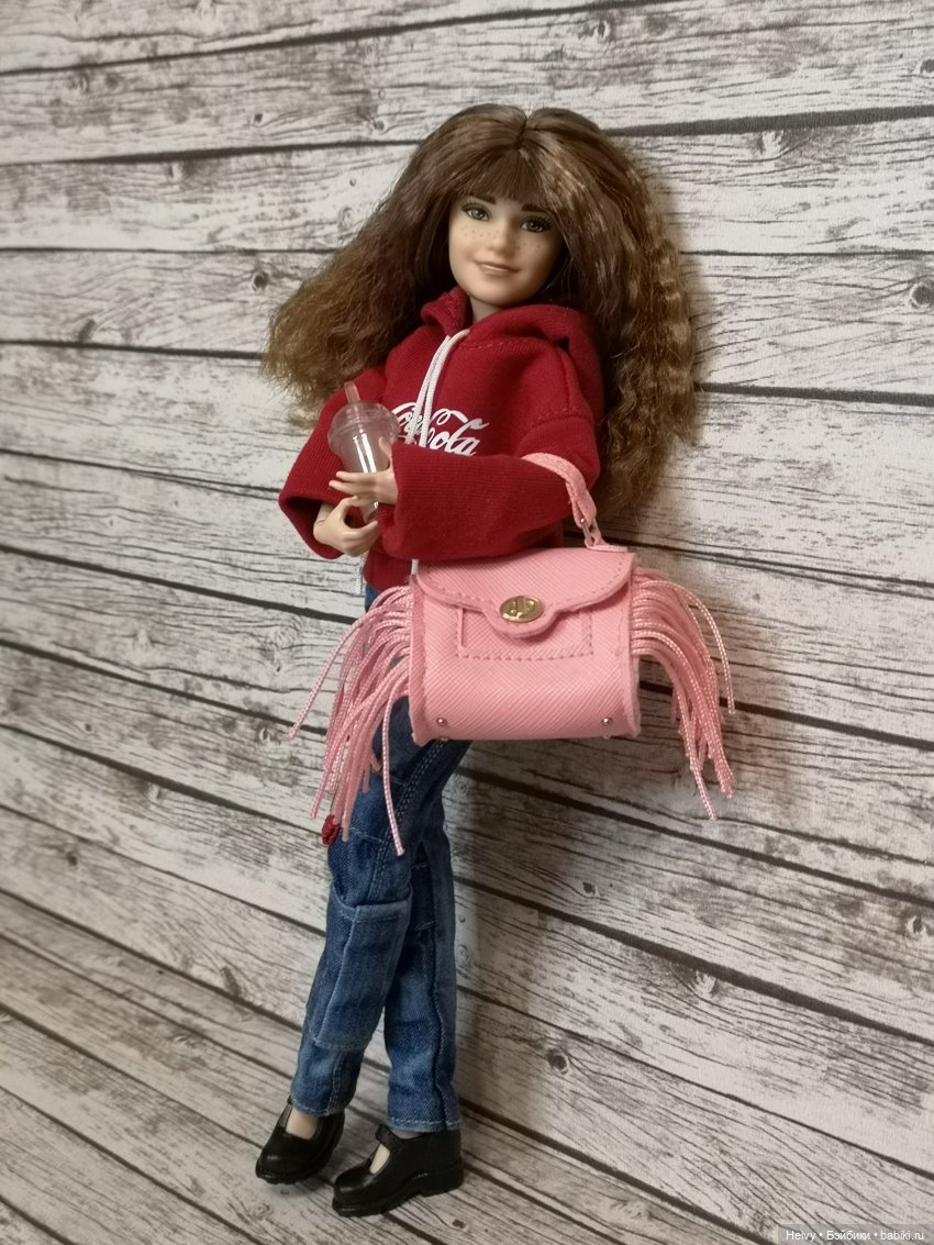 Зимняя прогулка с Герми или новые шарики Zuru