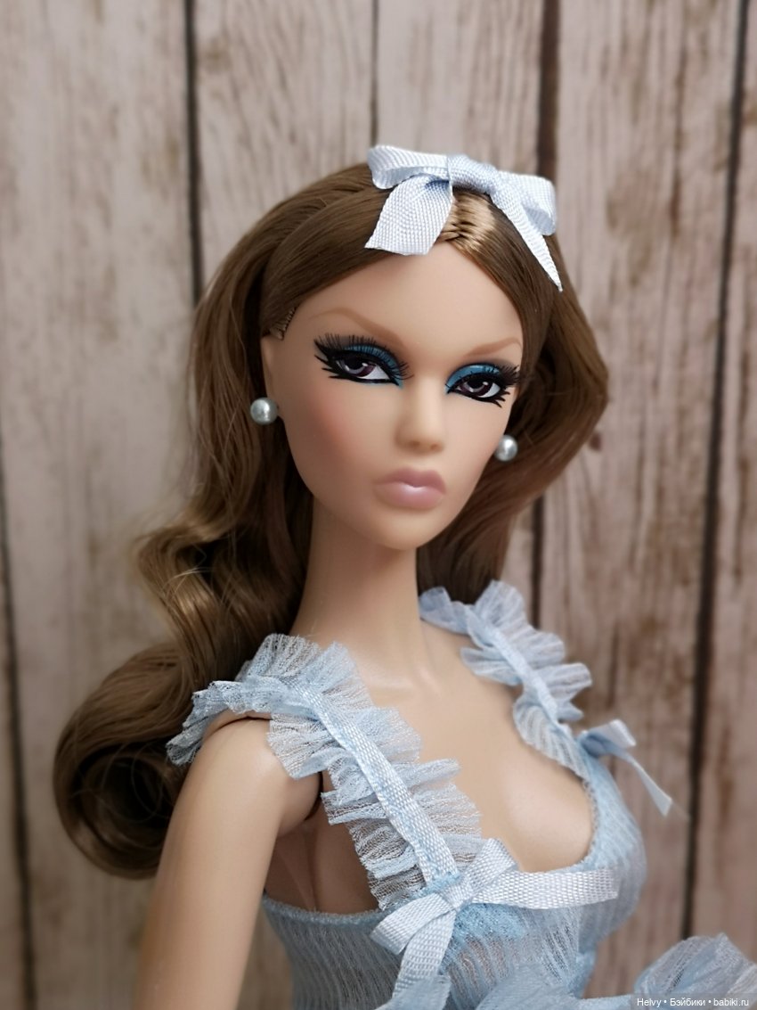 Итоги 2025 года — Коллекции игровых кукол (Playline): фото полок (фото 8)