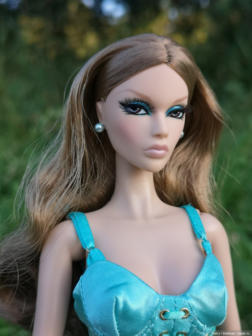 Итоги 2025 года — Коллекции игровых кукол (Playline): фото полок