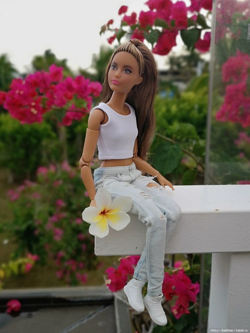 Лето в любое время года — Куклы Barbie (Барби): Looks (фото 4)