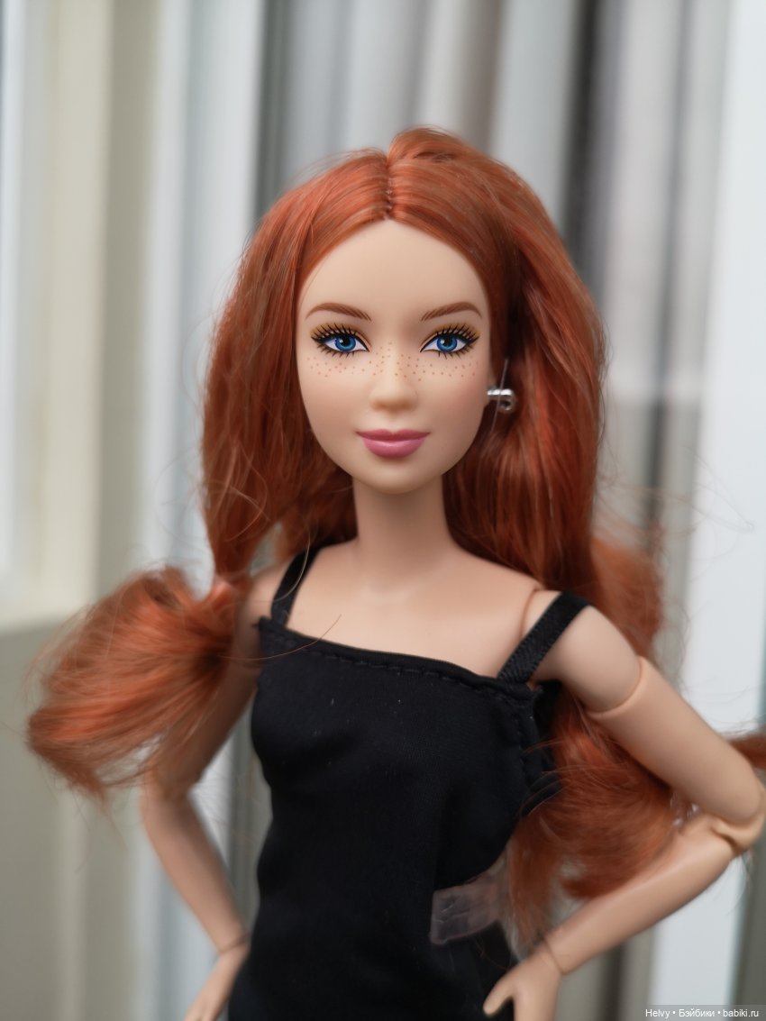 Barbie Basics 04 Лея — Куклы Barbie (Барби): Looks (фото 5)