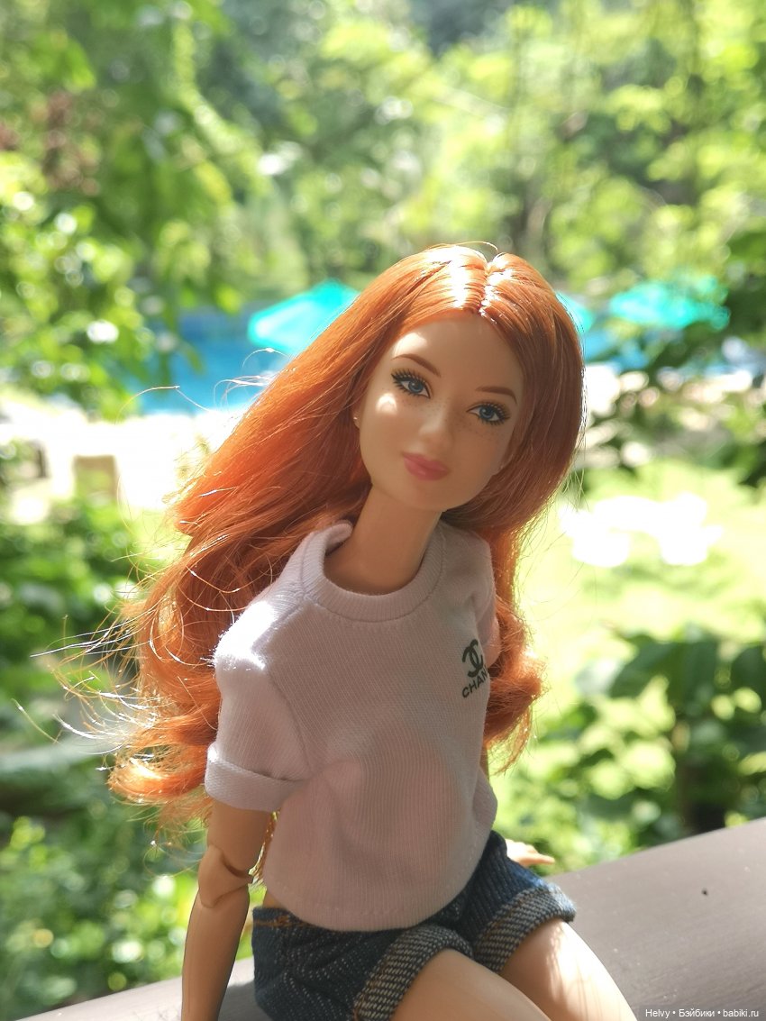 Barbie Basics 04 Лея — Куклы Barbie (Барби): Looks (фото 8)